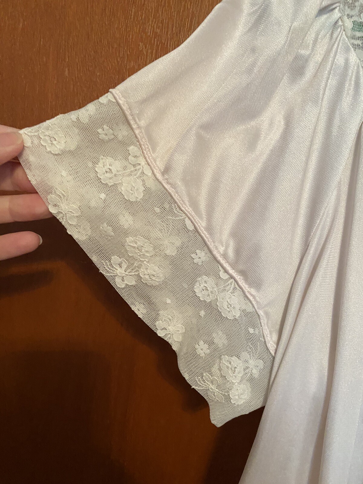 Vintage Women’s Night Top Pink Button Down Lace Trim And Lace Pockets No Tag