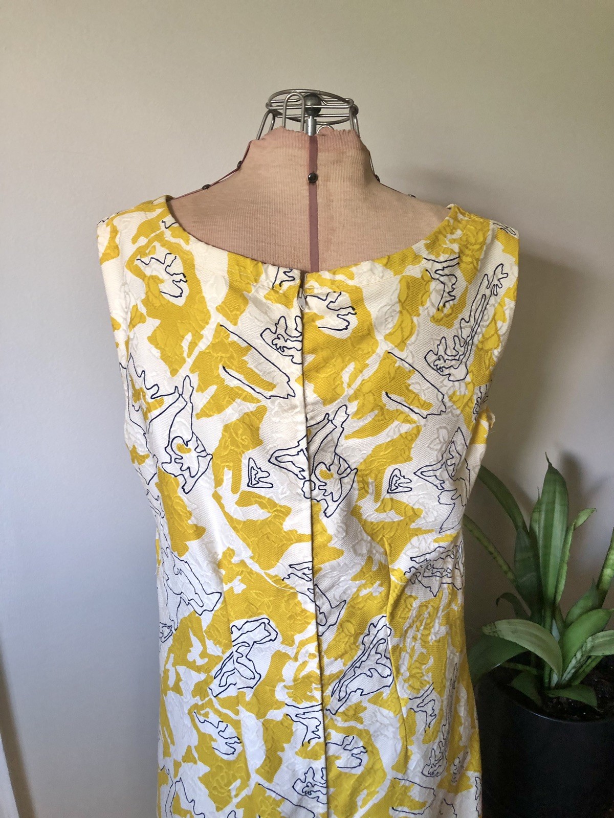 Mid Century Abstract Yellow, White, & Navy Blue Maxi Dress, M