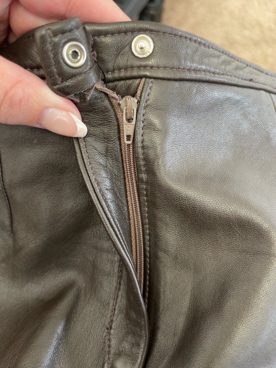 Vintage Genuine Leather Skirt NWT Deep Brown Scalloped Hem XXS 23” Waist
