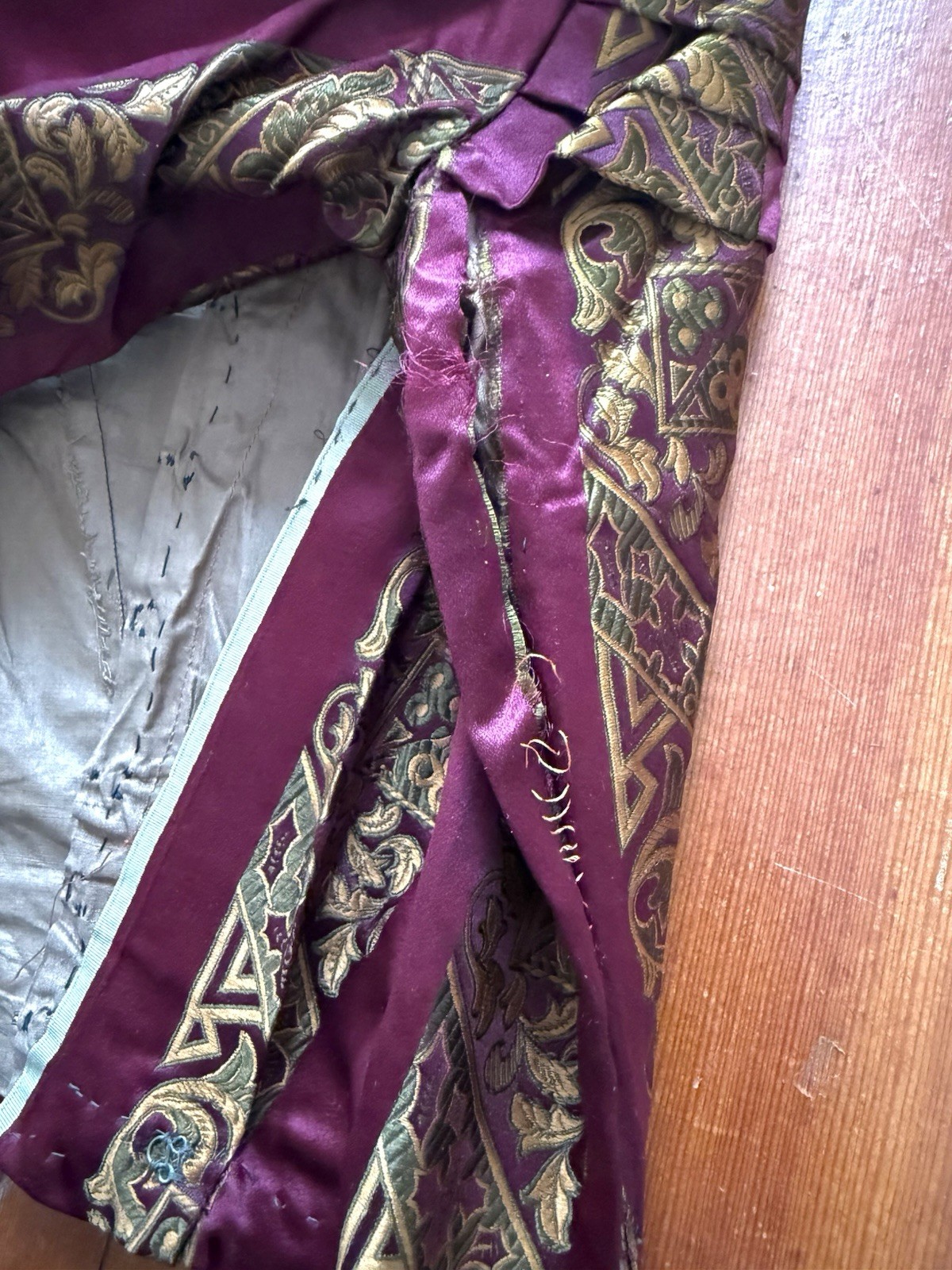Antique Victorian Brocade Silk Satin Bodice Jewel Toned Boning 1800s XXS/XS