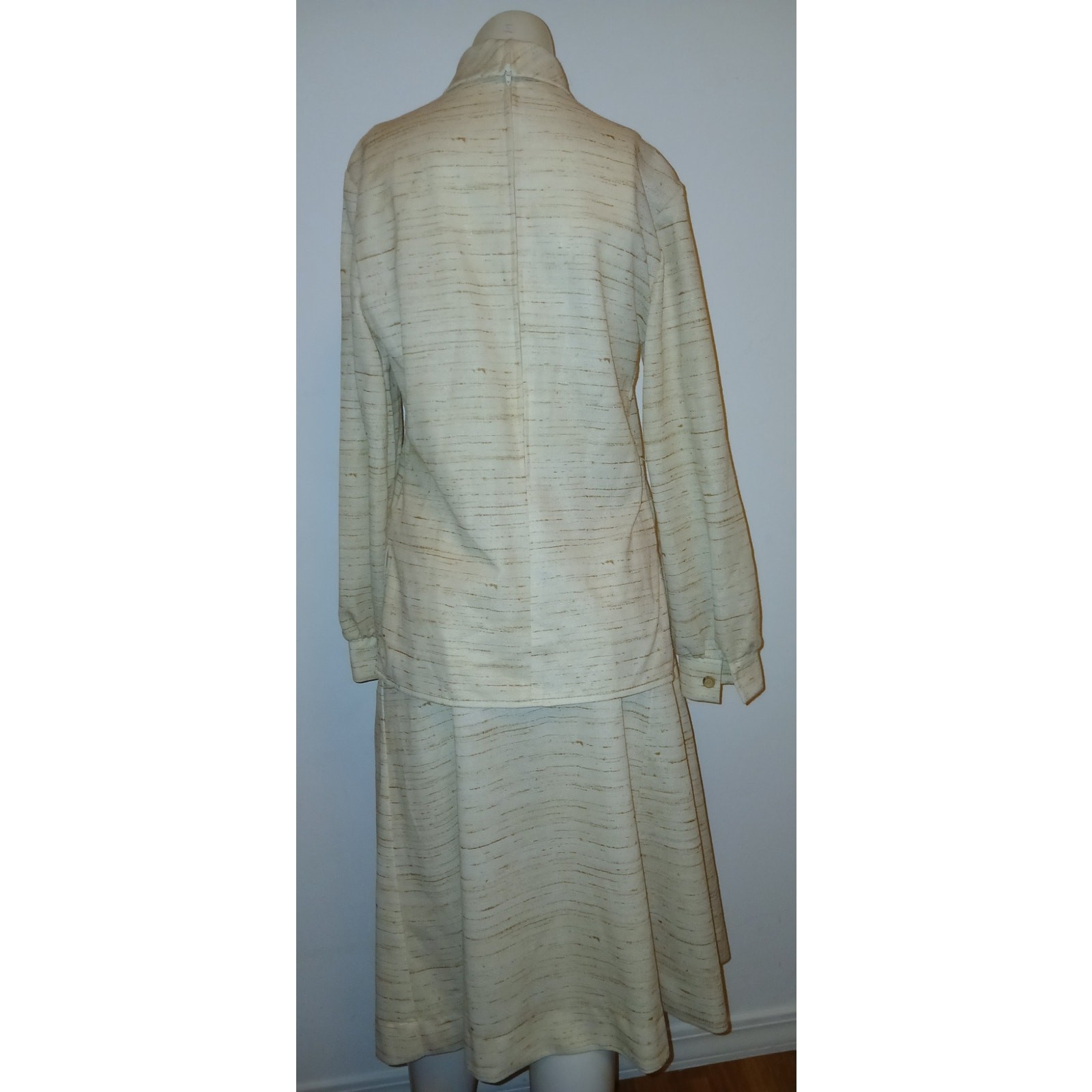 BLEEKER STREET 2pc Vintage Poly Knit Beige Skirt Set High Neck Shirt Top Medium