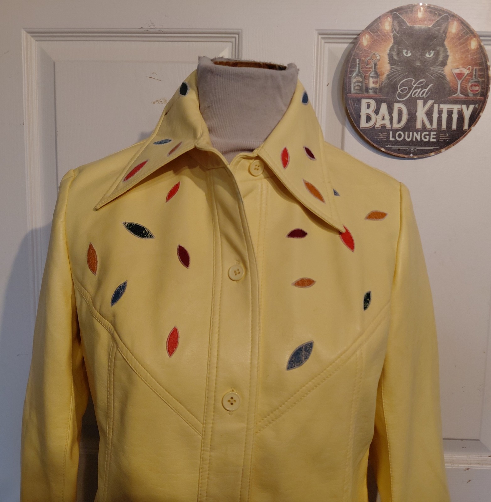 Vintage Yellow Soft Vinyl Applique Designs Jacket B38 by Gerda Size 9/10 B38