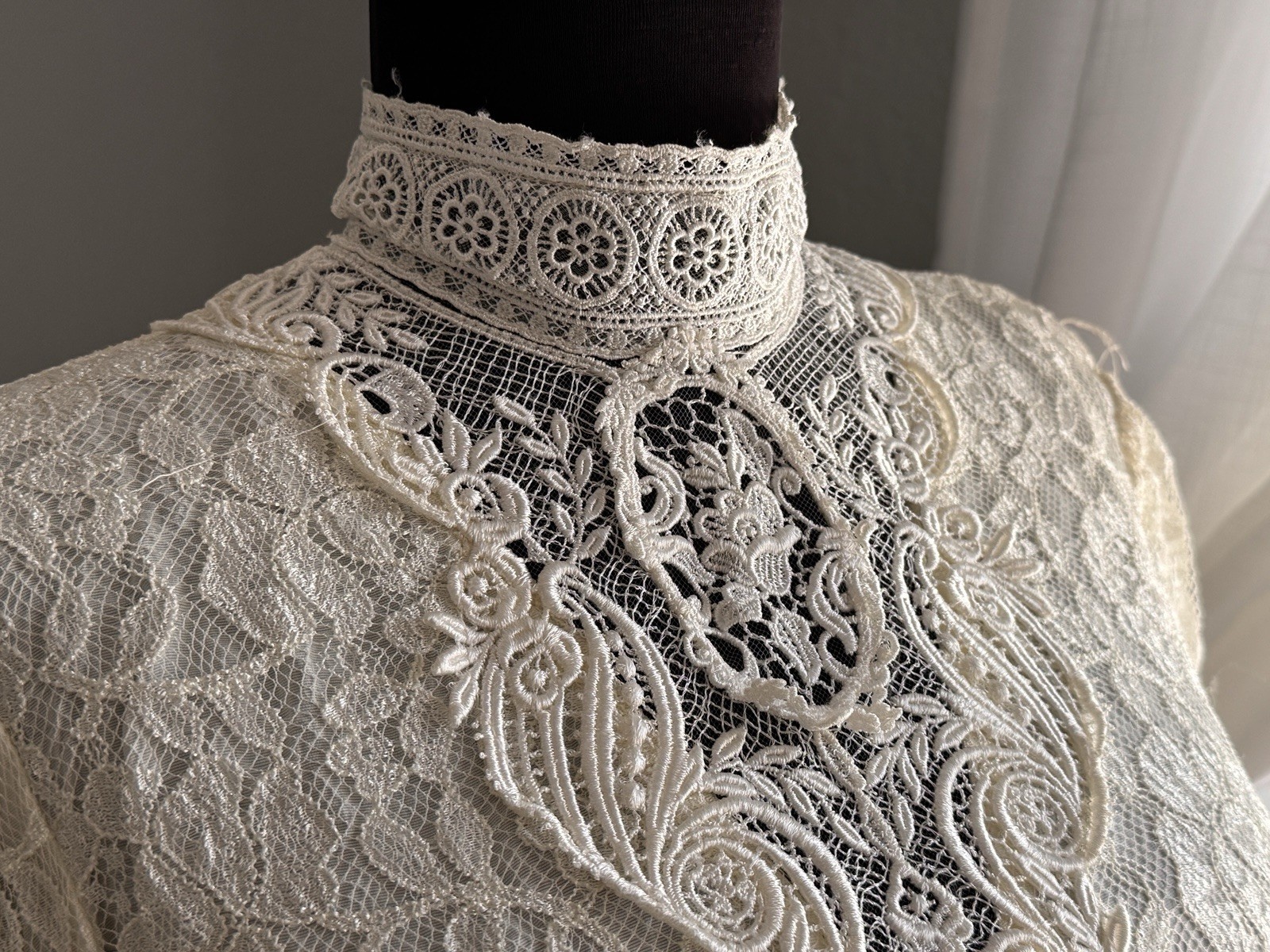 Vintage Gunne Sax Top XS Ivory Lace Victorian Jessica McClintock Romantic 70s
