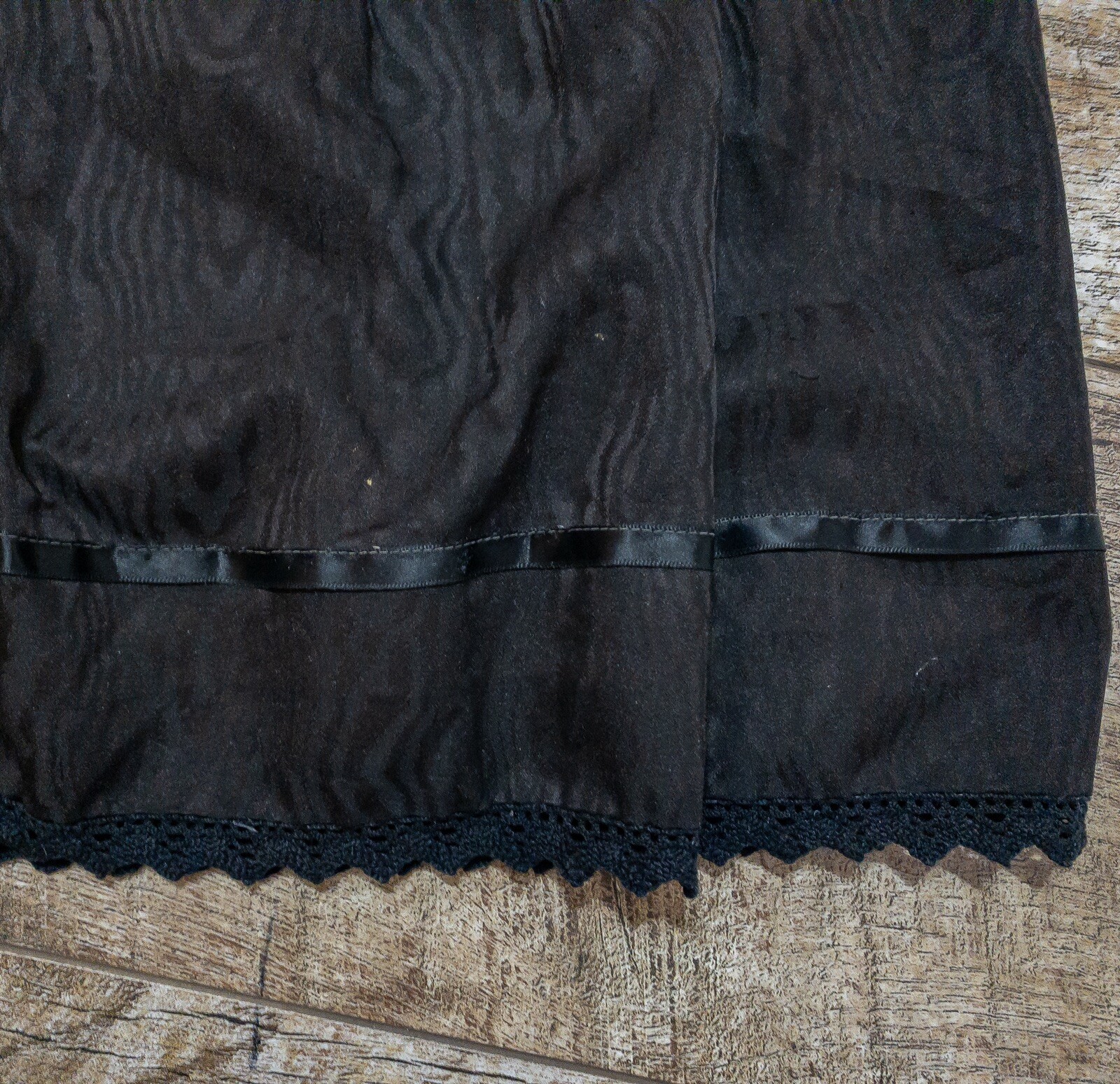 Vintage Pleated Black Skirt Womens 1930s 1940s 1950s Antique Era Zipper Button