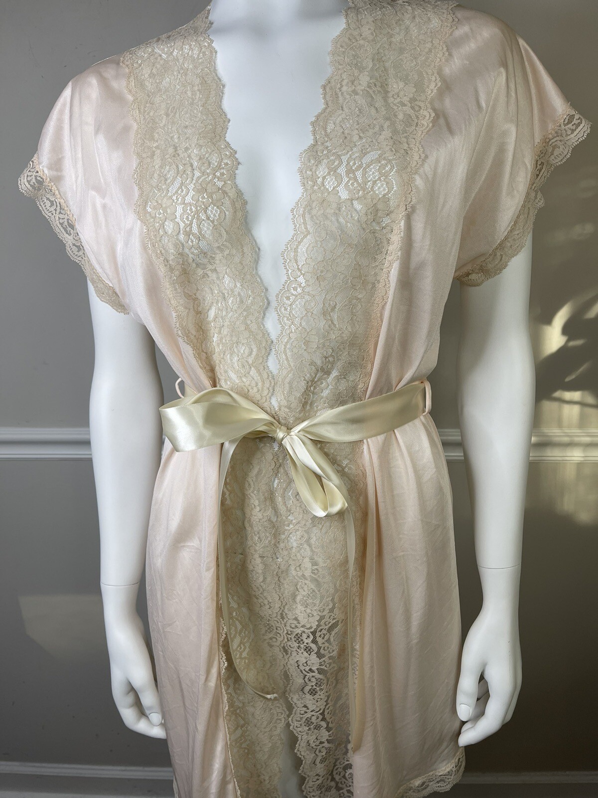 Vintage Soft Moment NY Pink Tan Nylon Lace Ribbon Sexy Night Gown Robe Size Med