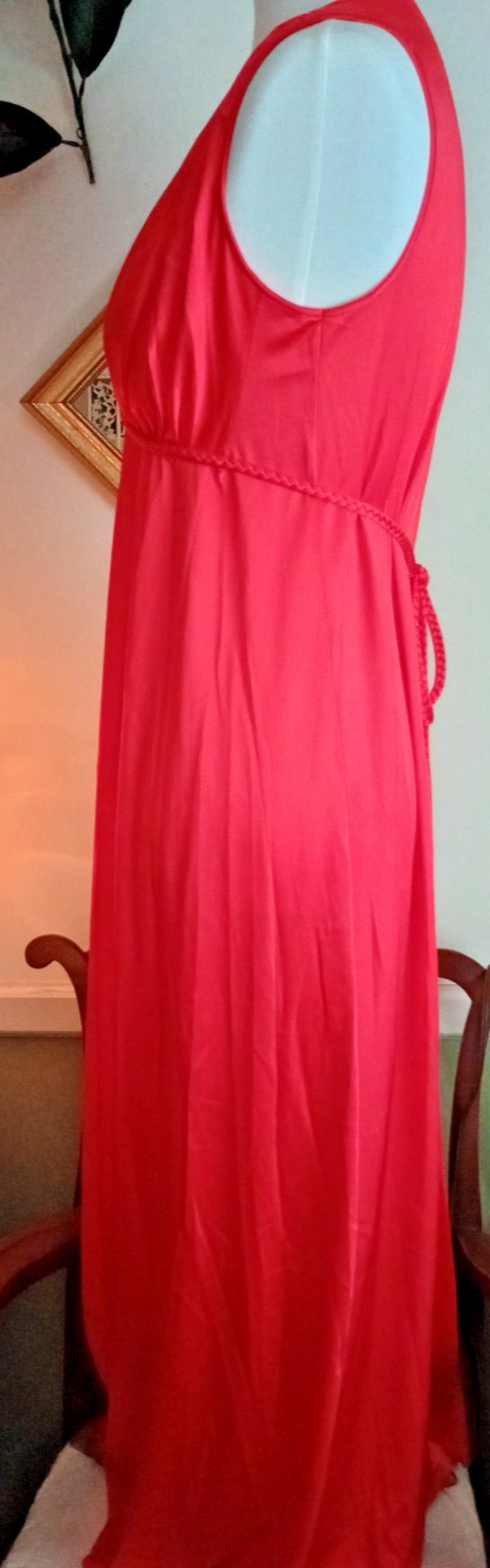 VTG Vanity Fair LONG GRECIAN Style NIGHTGOWN w/Braided Tieback Goddess