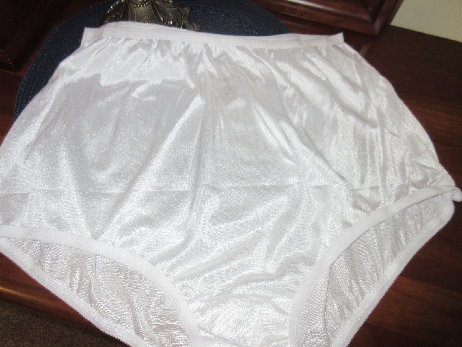 NATIONAL WHITE glossy nylon w/ lined crotch brief style panties 11 / 4XL NEW