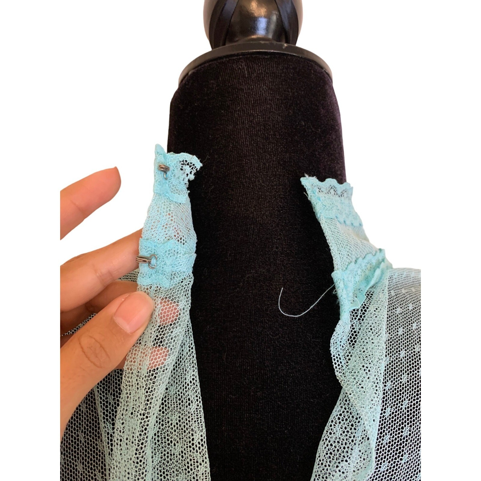 Stunning Vintage Robins Egg Ruffled Lace dress