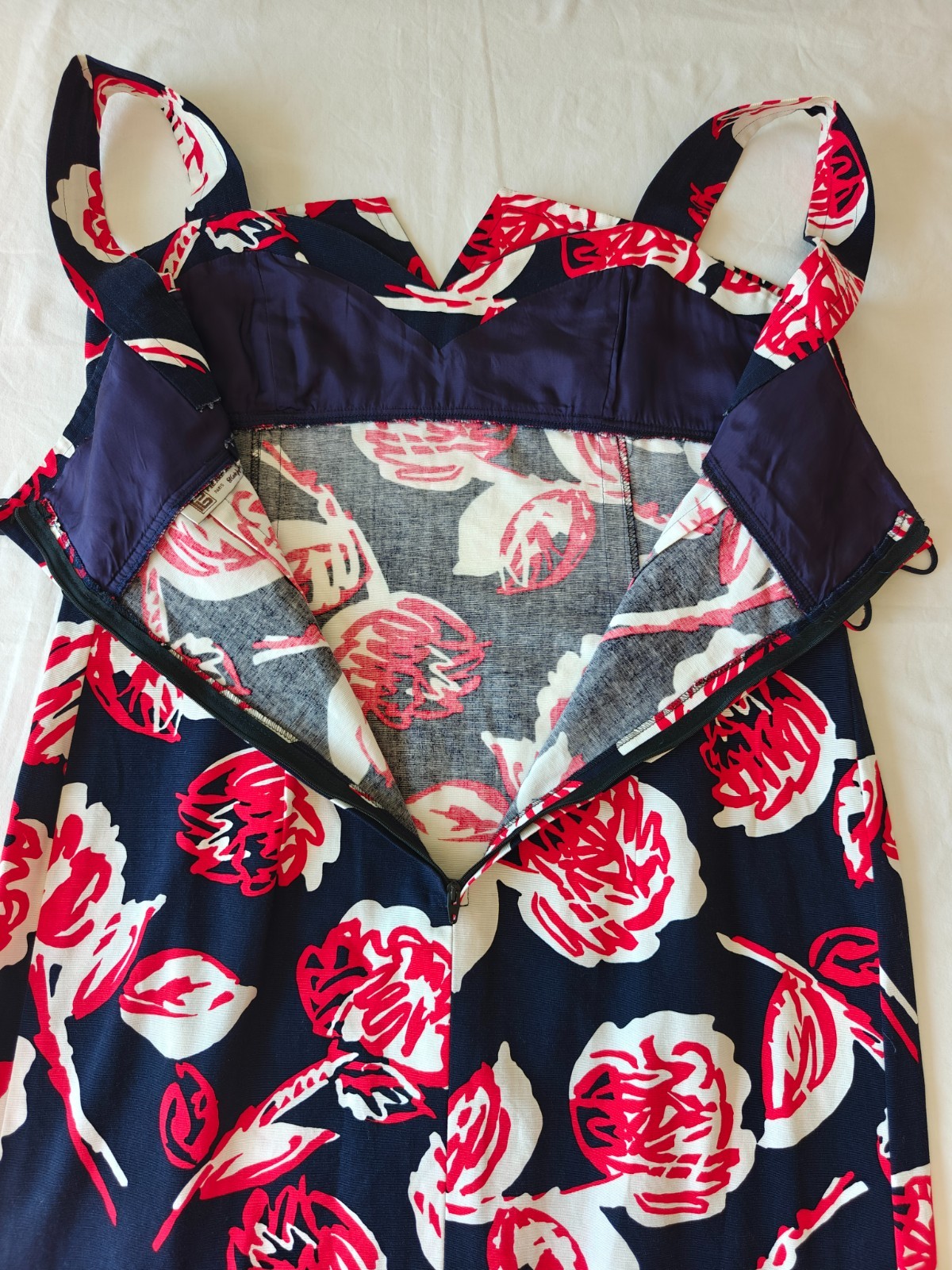 Pierre Balmain Vintage 1980s Women’s Bodycon Sleeveless Dress EU 40/ US 8 /UK 10