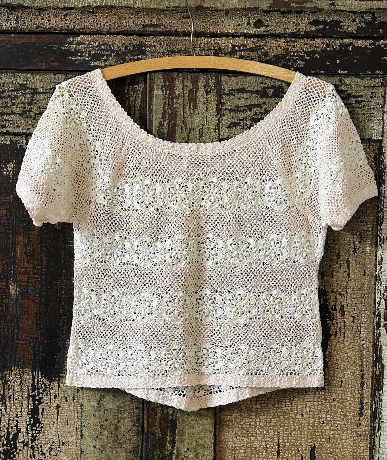 Vintage Crochet Cropped Top~Short Sleeve~by Lim’s~1980’s~Pink & White