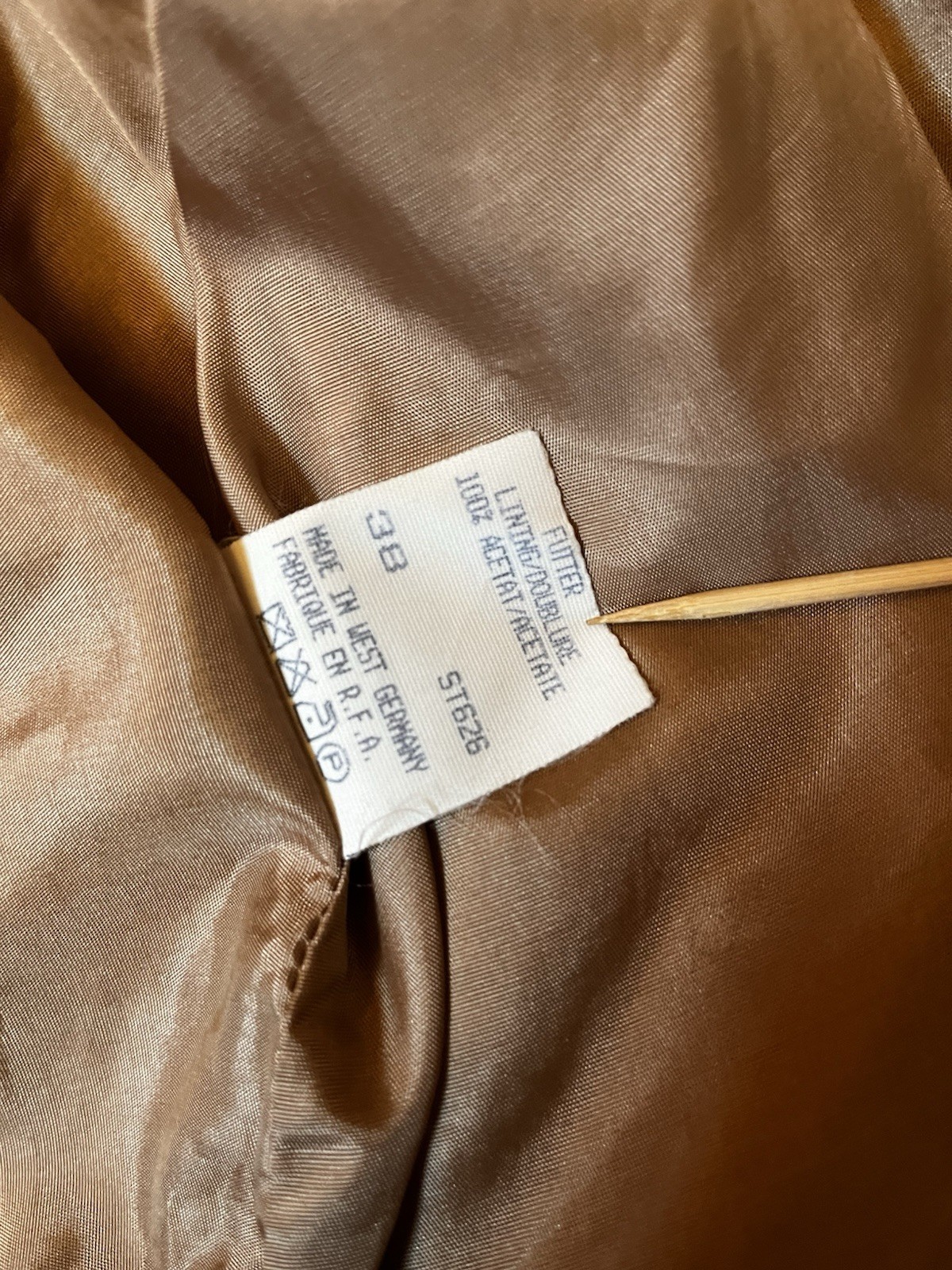 Vintage 80’s Post Modern Dino Valiano Women’s 3 Piece Cotton Tan Outfit D 38