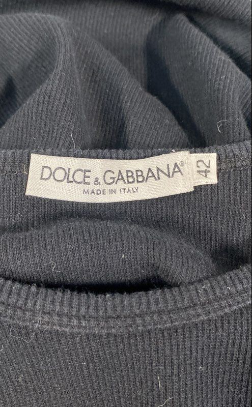 Vintage Y2K Dolce & Gabbana Women’s Black Ribbed Knit T-Shirt Size 42