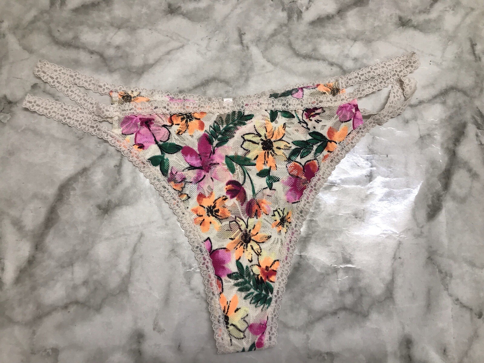 Victoria’s Secret Thong String Double Strap Multicolor Panties X-Large Underware