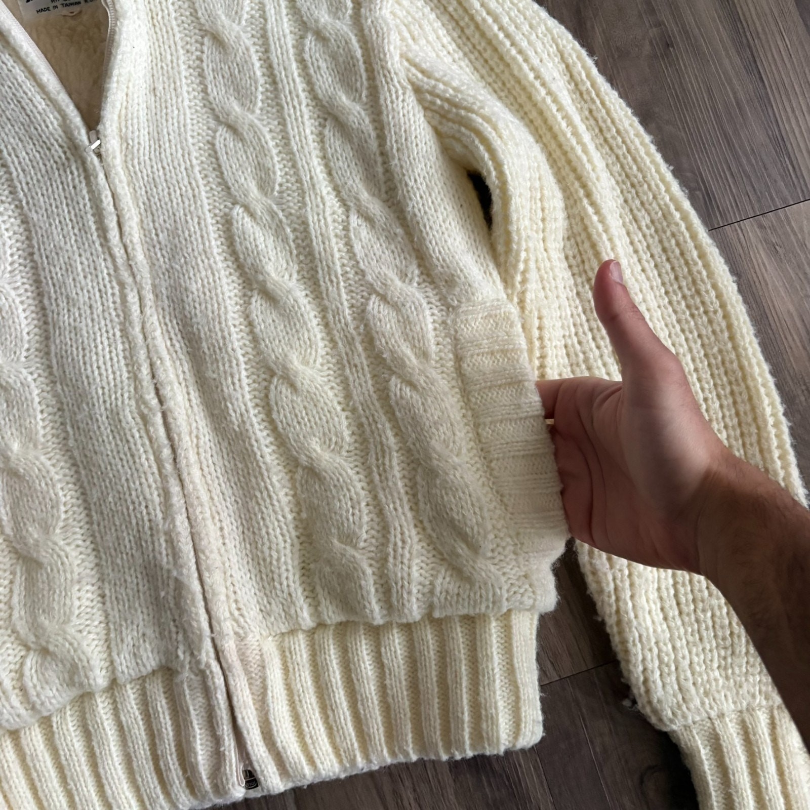 Vintage 1970s Cable Knit Zip Up Hoodie Jacket Sherpa Lined Women’s Size S RARE