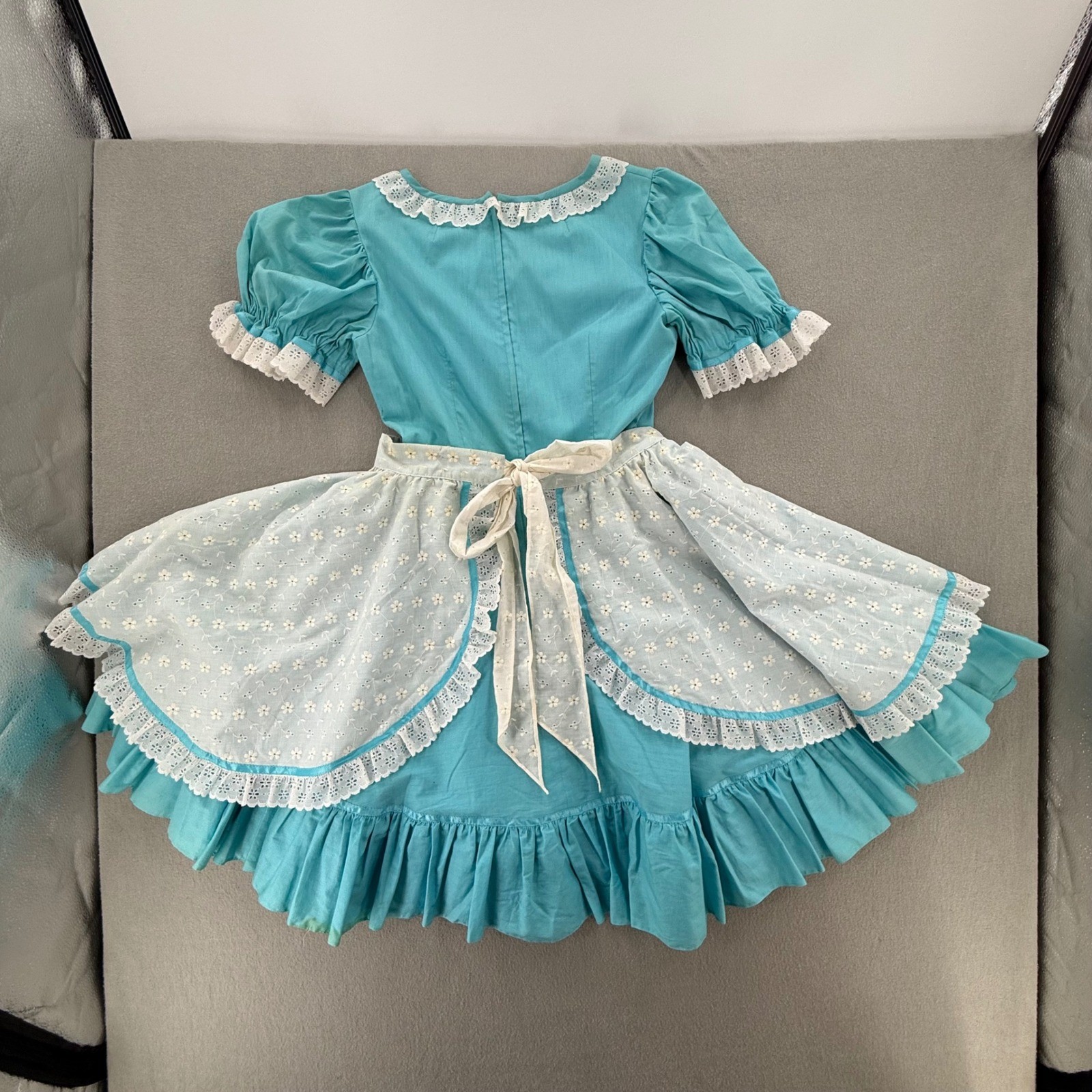 Vintage Square Dance Western Prairie Full Circle Eyelet Lace Pinafore Dress M