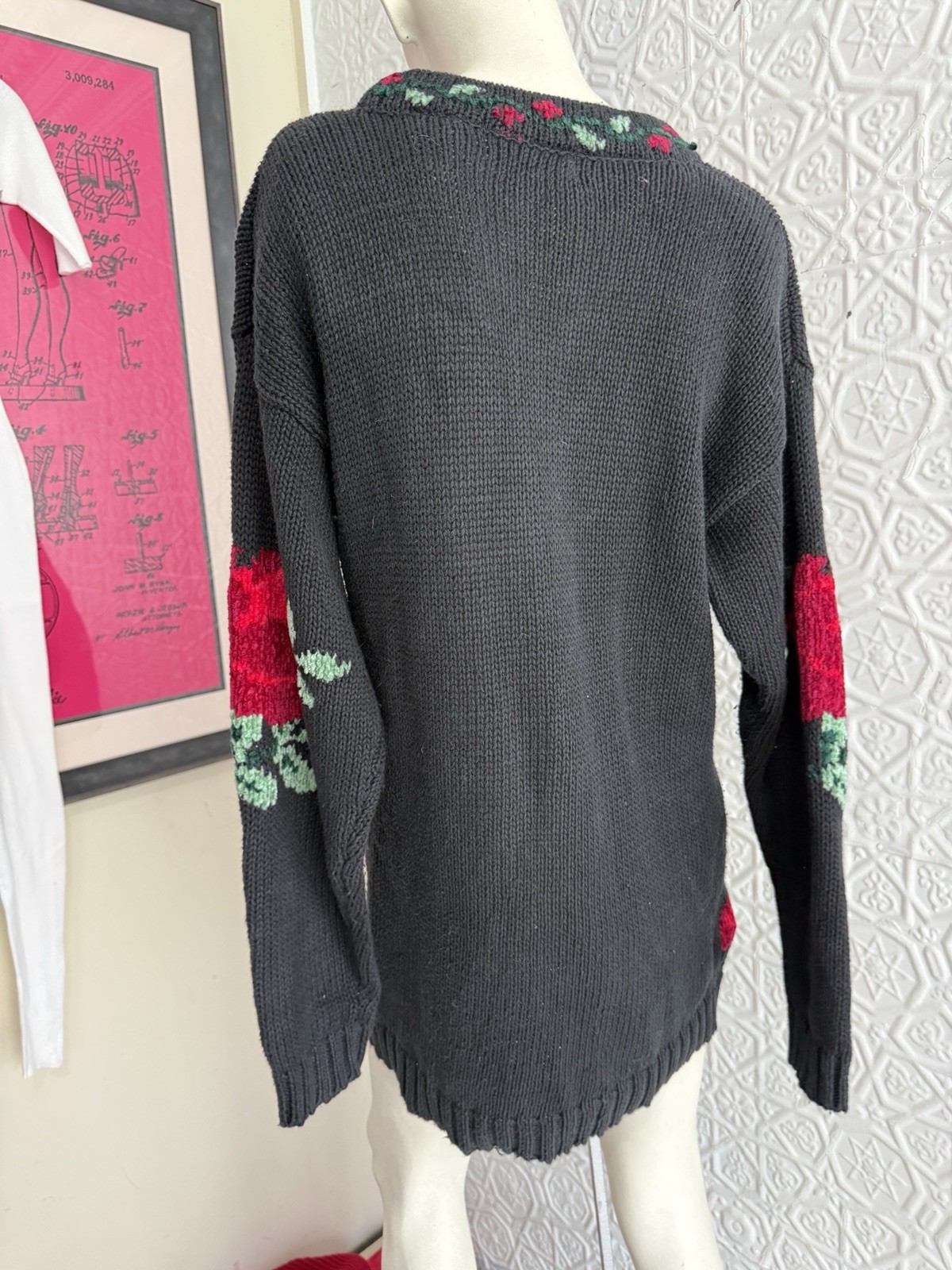 vintage 1980s/90s black floral intarsia sweater chenille cotton roses oversize M