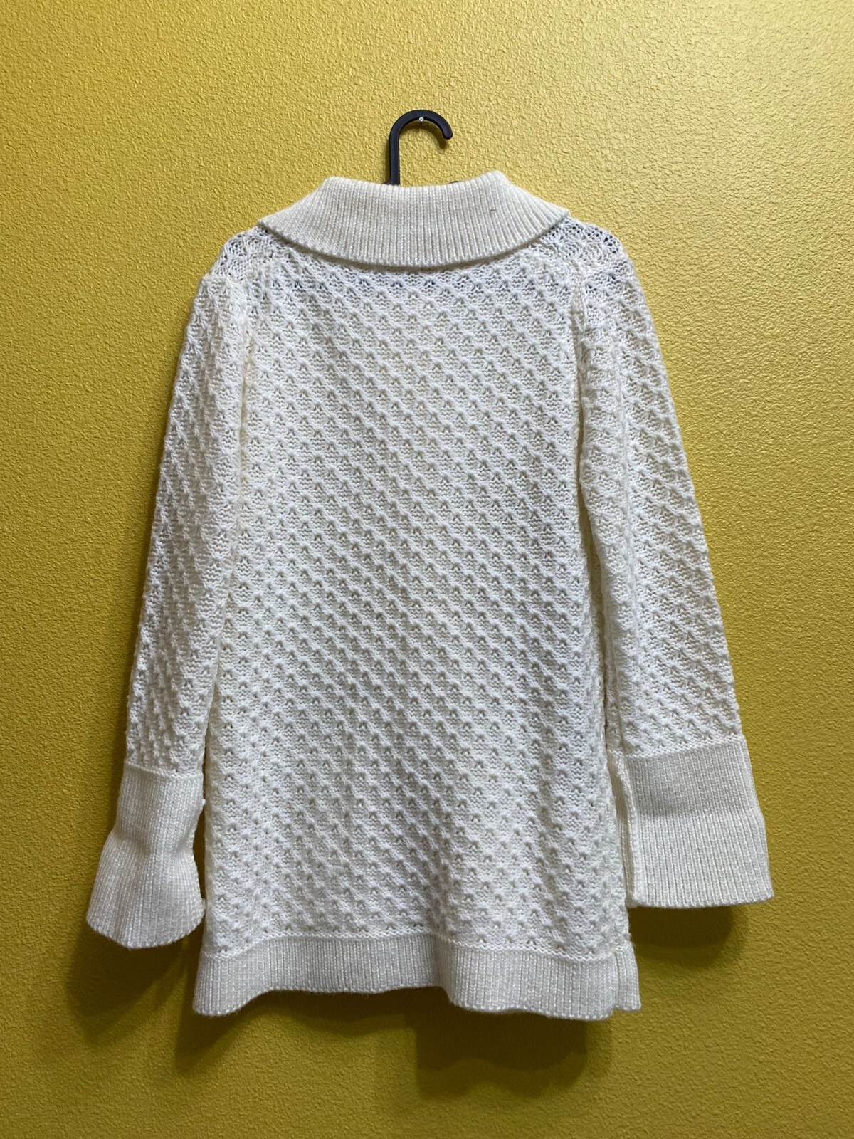 VTG Montgomery Ward Women White Knit Sweater Size M Winter NOS