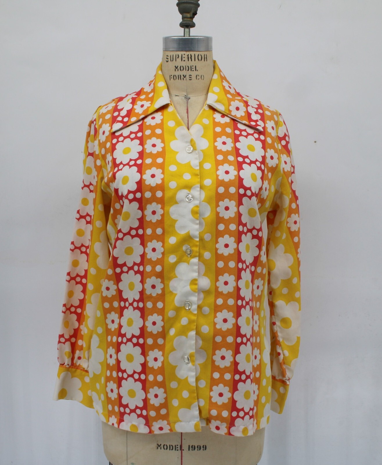Vintage 1970s Women Cotton Shirt Floral Print by Ship’n Shore