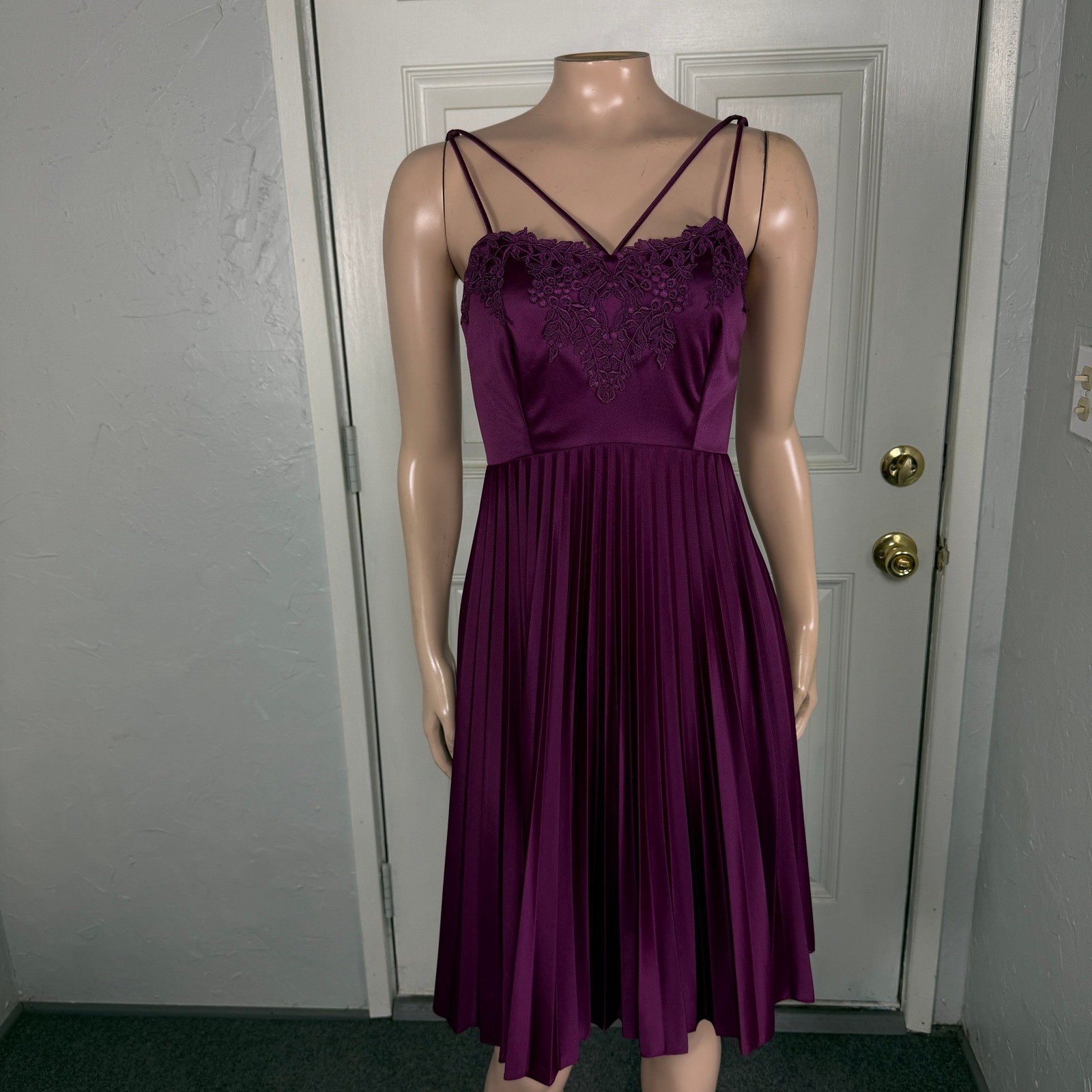 Vintage 70s Bridesmaid Dress Formal 2 piece set Polyester Pleated Sheer Lace II7