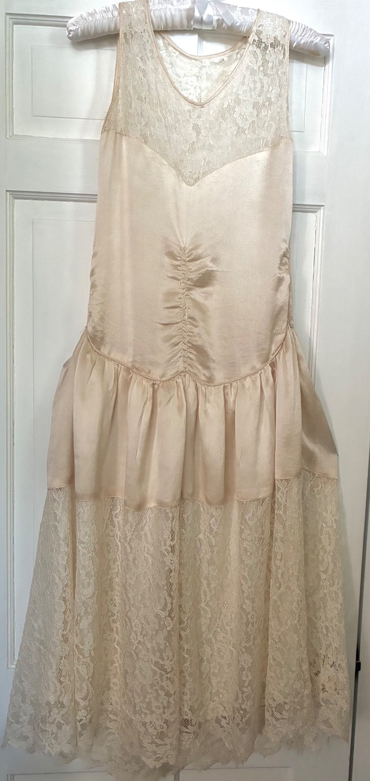 Antique/Vintage c 1929 Wedding Dress plus original photo
