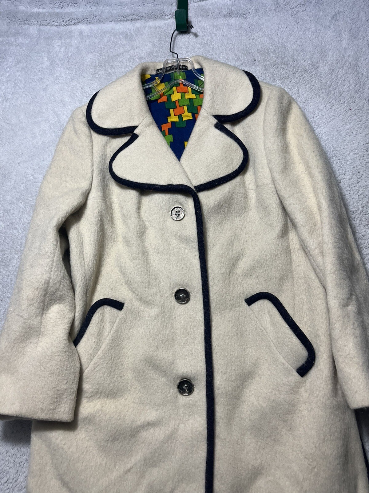 Vintage Pristine Lodenfrey 1842 Ivory Wool Outdoor Peacoat Australia Size 14.