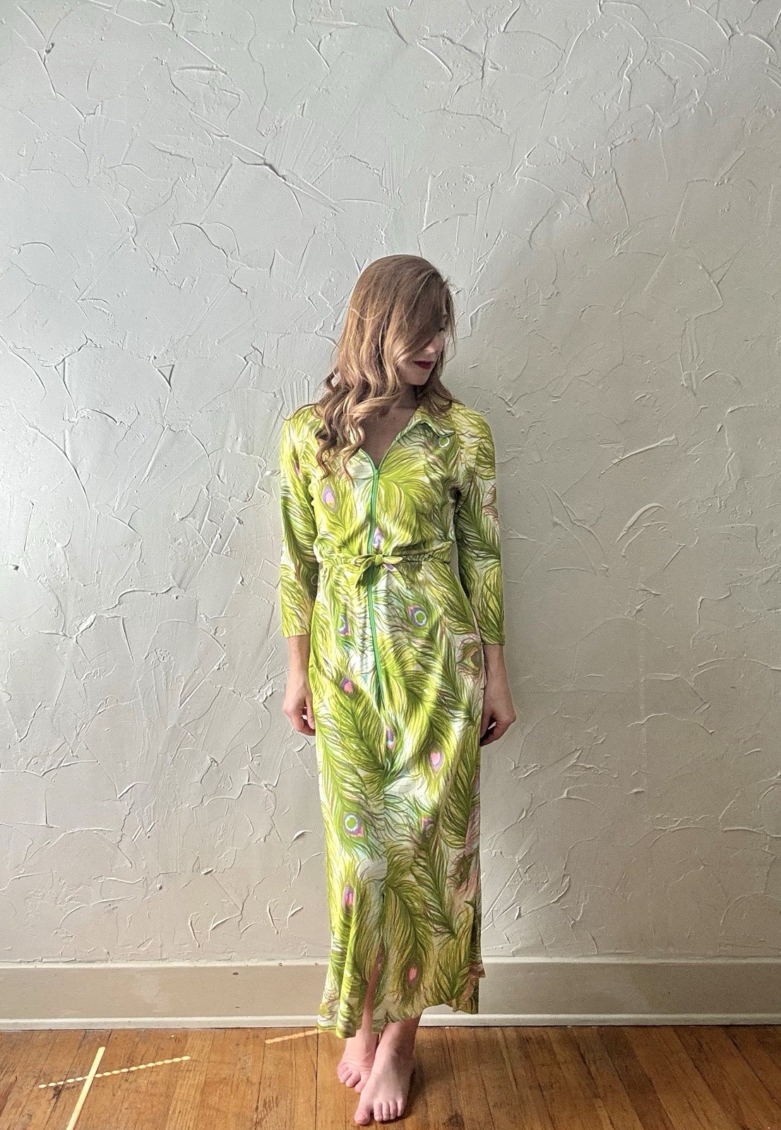 Vintage Early 1970s Peacock Feather Print Jersey Lounge Dress Paulette