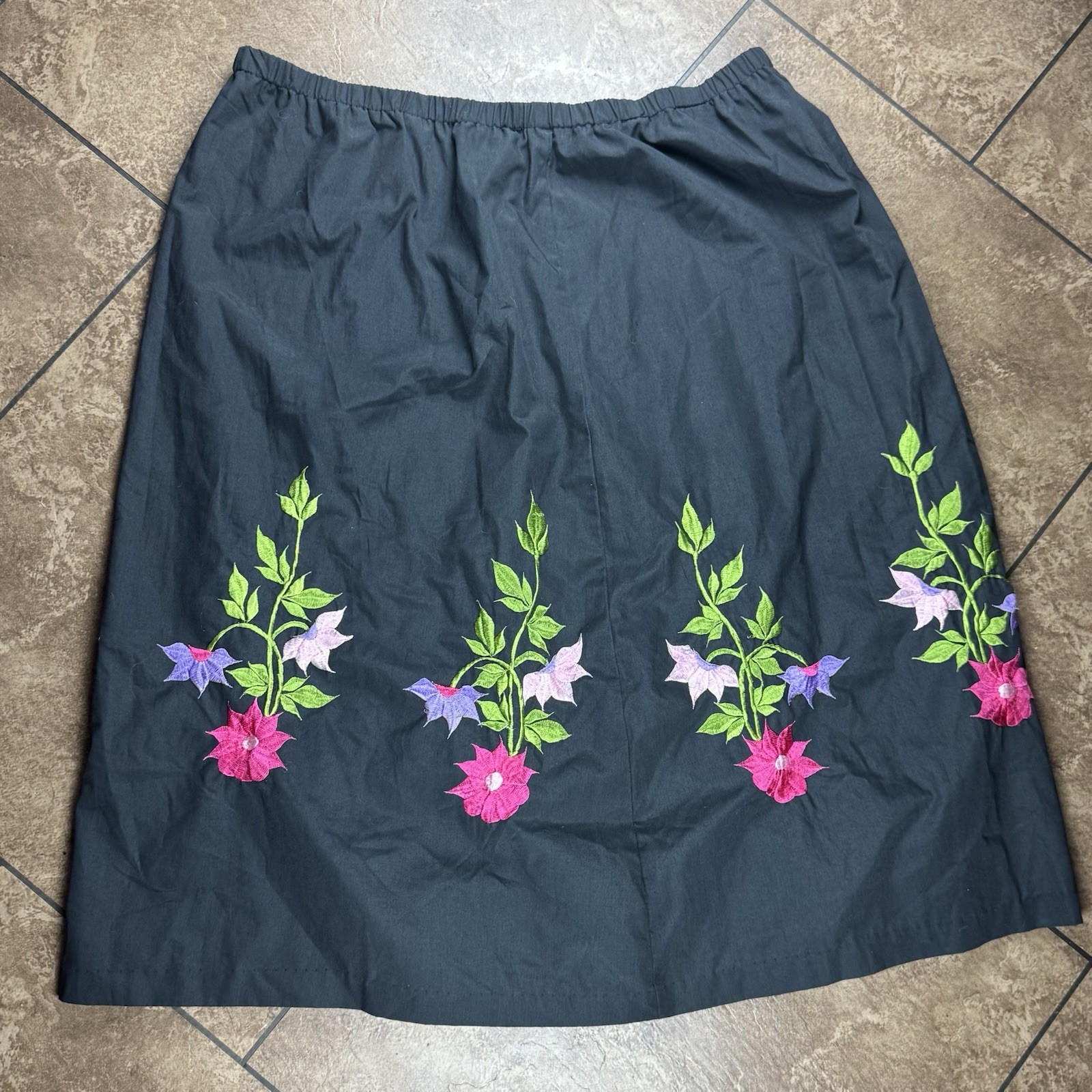 Vintage Caro Honolulu Embroidered Blouse Skirt Floral Set Philippines Size Med.