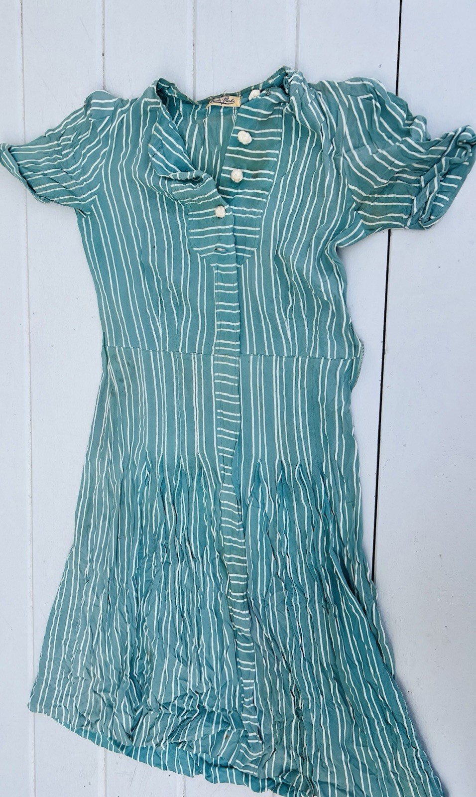 Vintage “Queen Make” Striped 1950s Tea Length Shirt Dress – RARE
