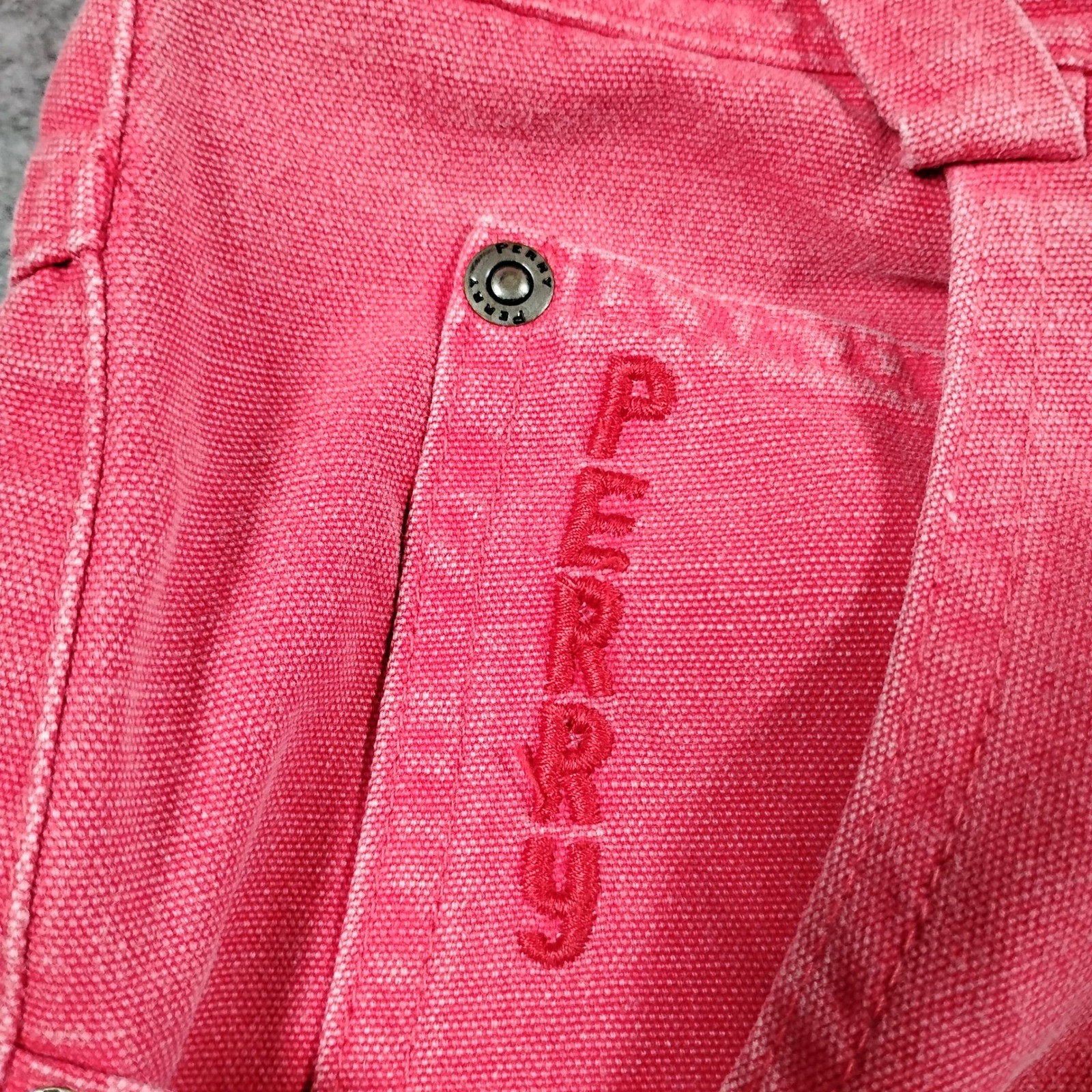 Perry Country Vintage 90s Pink High Rise Jeans Heart Embroidered 28×29