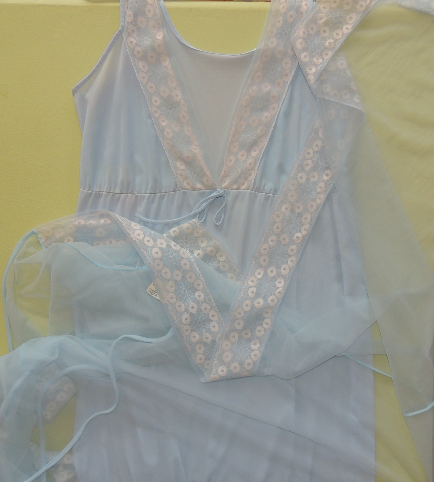 60s 70s Stardust Lingerie Nylon & Lace Peignoir Set Nightgown Robe Light Blue