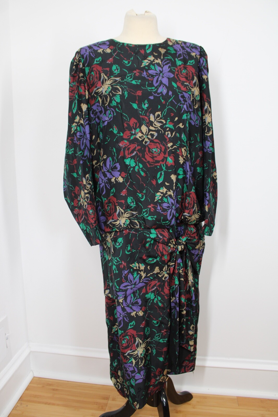 Vtg 80s Francesca of Damon Starington 10 Dark Floral Silk Drop Waist Dress