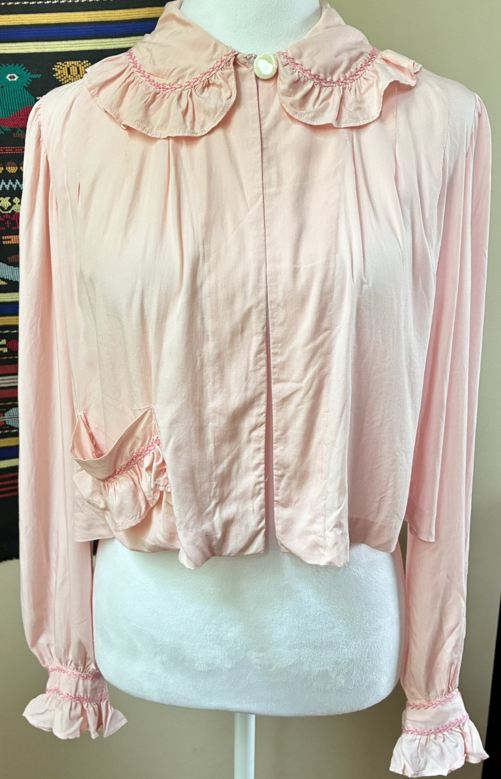 Vintage 40s/50s Handmade Pink Bed Jacket w Ruffle Collar & Embroidery