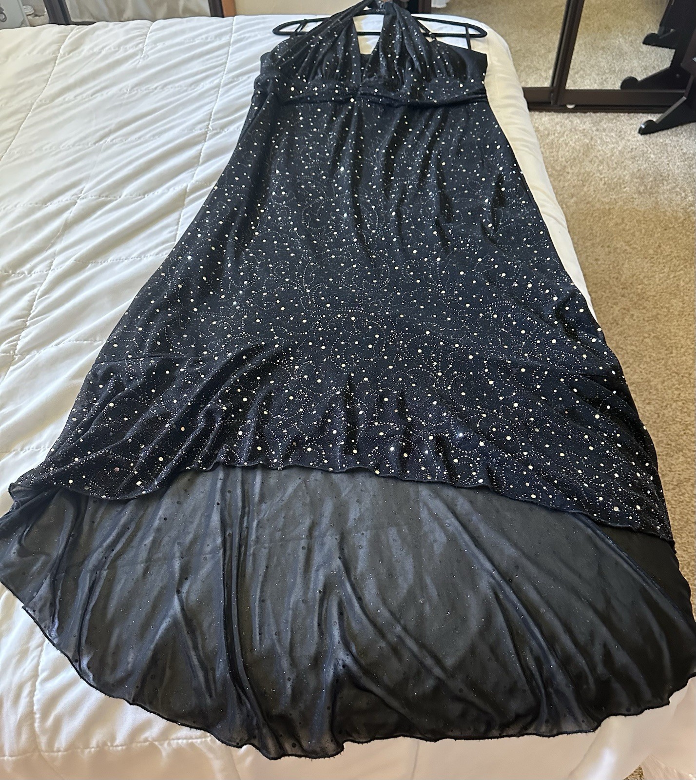 Vintage Y2K-Era Formal Halter Neck Dress By Taboo 3X