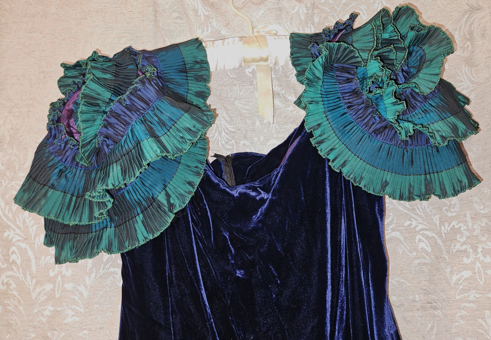 Zandra Rhodes 1980s vntg fabulously frilled silk velvet acetate frock free ship