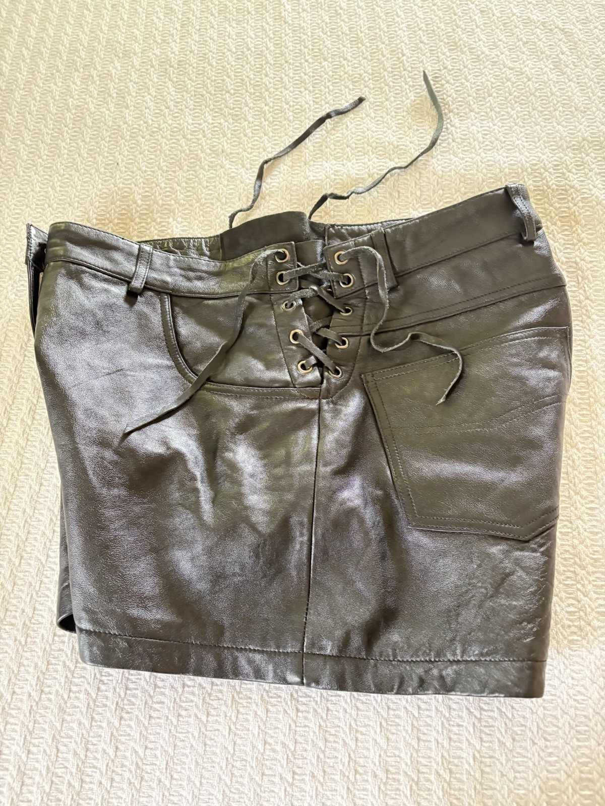 Vintage 80s Classic Black Leather Lace Up Shorts Goth Biker Rocker Metal Sz 10 M