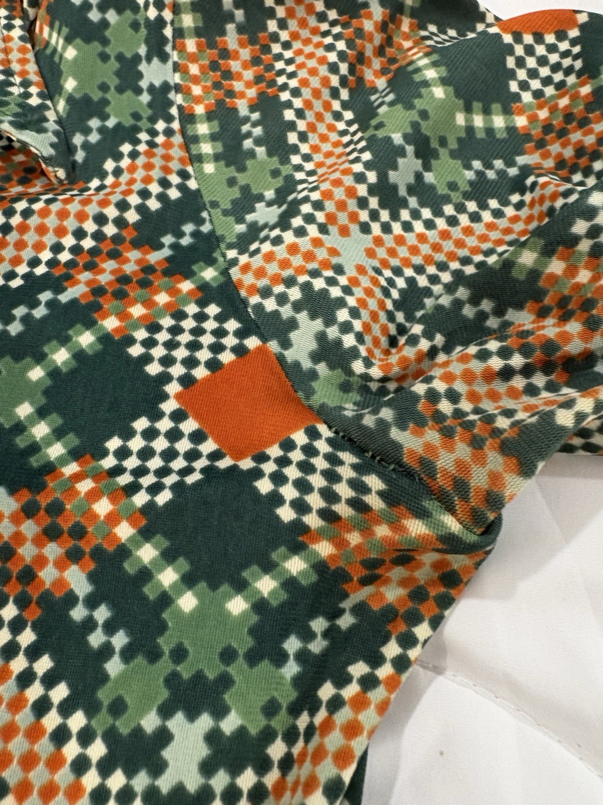70’s Women Geometric Pointed Collar LS VTG button Down Polyester S No Tag