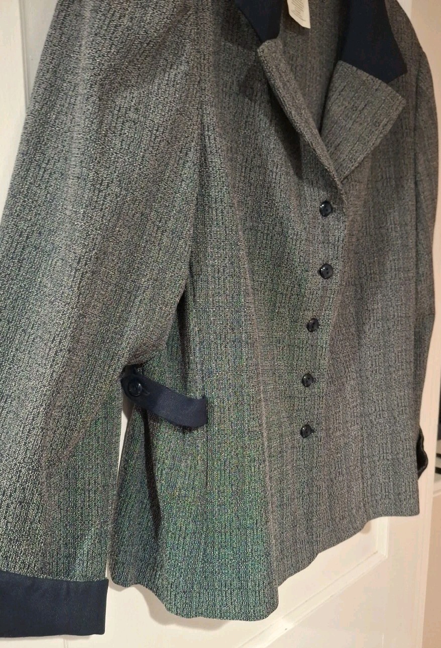 Perceptions Women’s Blazer Padded Shoulders Vintage 80’s/90’s size 16 career