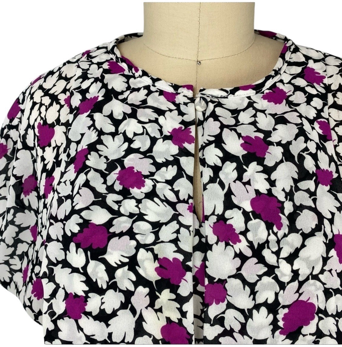 Vintage Darian Floral Dress Black White Purple Midi Short Sleeve Size LARGE
