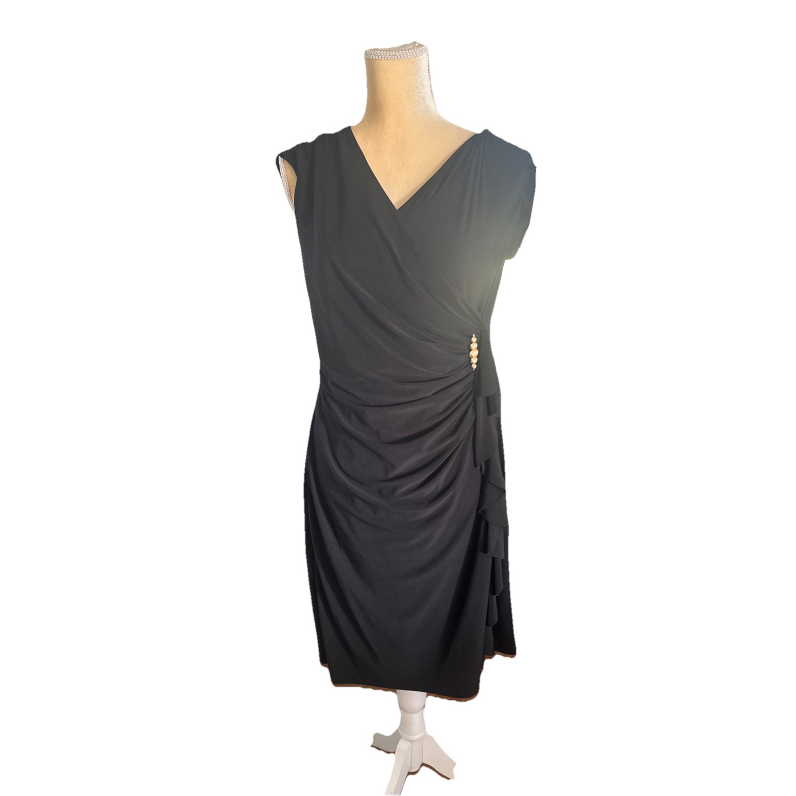 American Living Eveningware Dress Black With Pearl Pin Vintage Size 14 Flowey