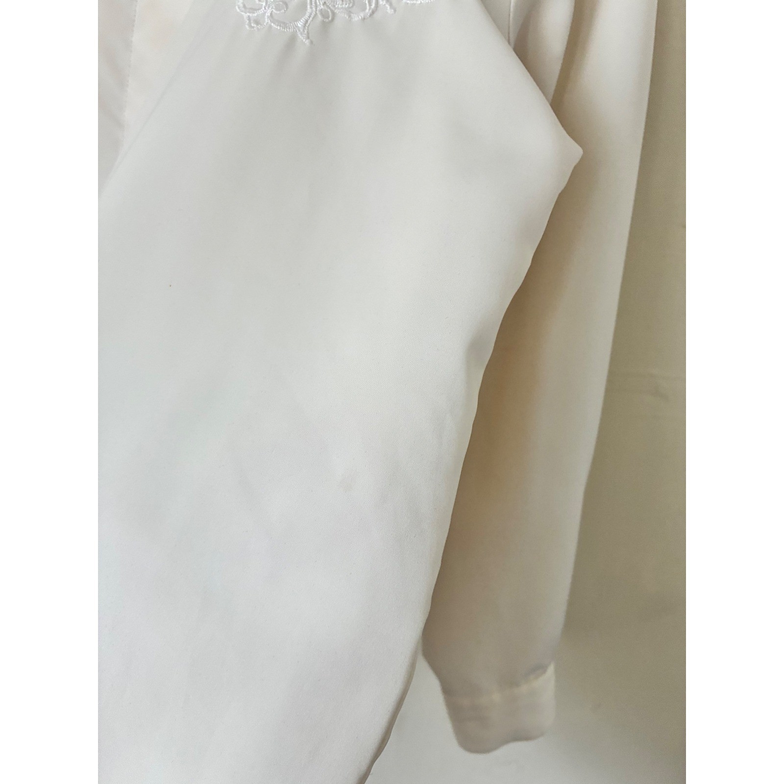 Vintage Christie & Jill Cream Embroidered Button Down Blouse Top Sz 14 feminine