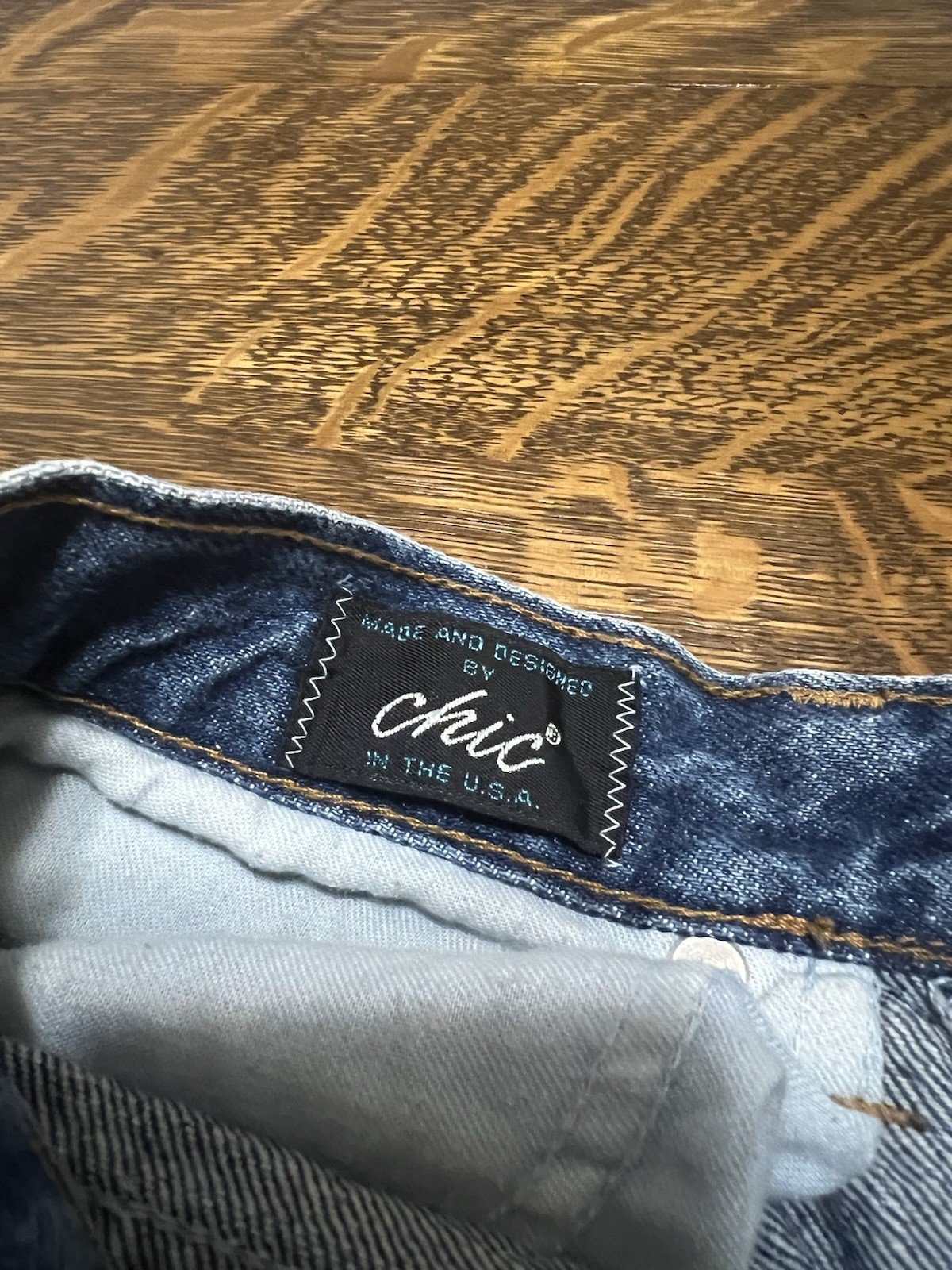 Vintage Chic Jeans Womens 12 High Rise Tapered USA Made 80s YKK Mom Fit Denim