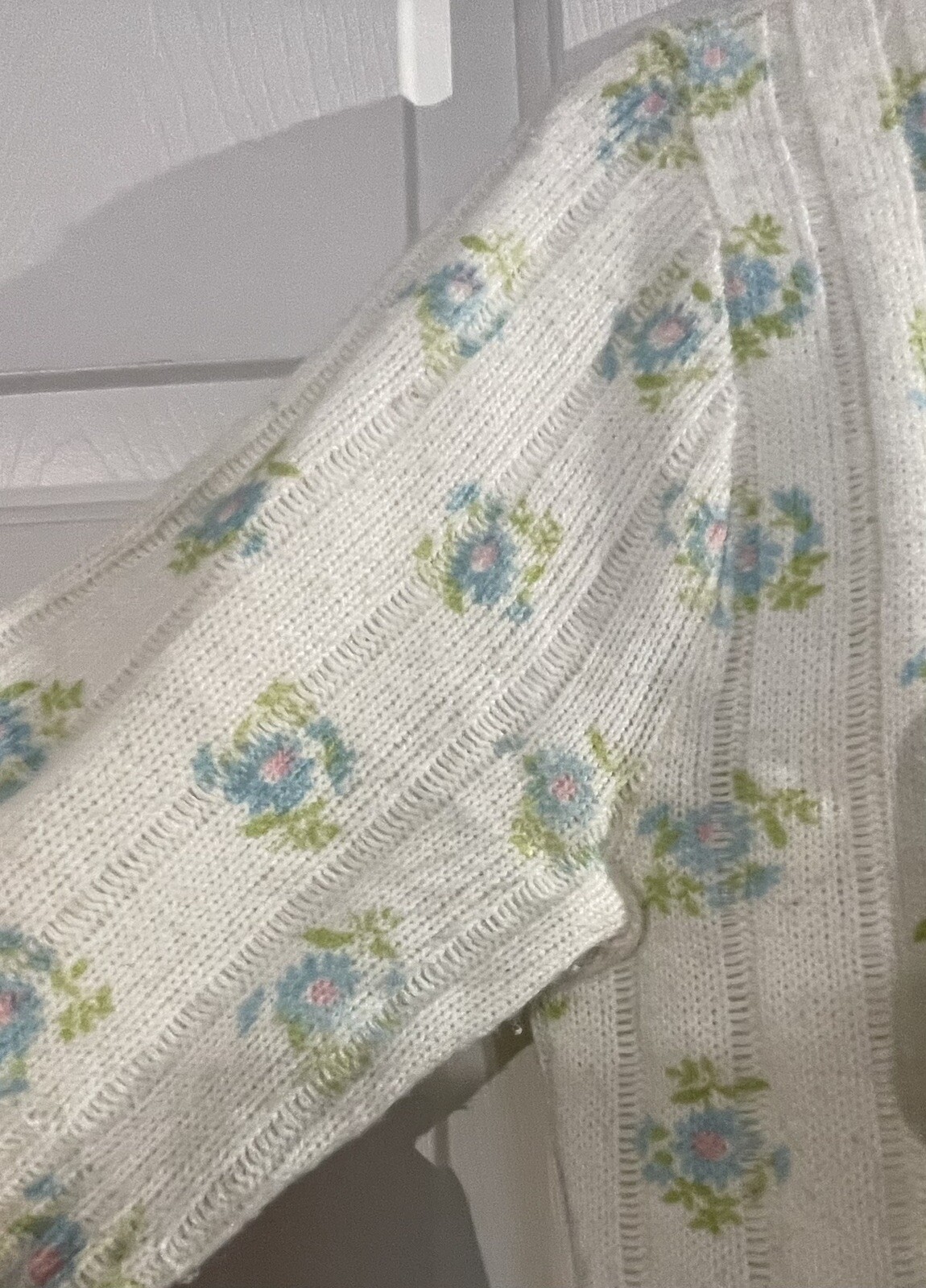 Vintage Ship ‘n Shore Short Sleeve Floral Knit Spring Sweater Sz 38, S/M