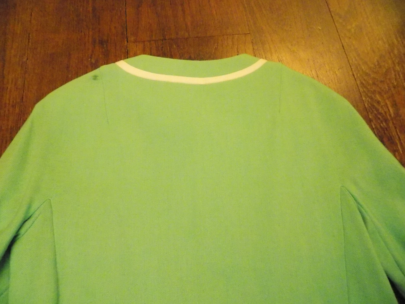I.magnin & Co Jacket light Green White Piping & Bow ADORABLE Vtg Retro 1960s 60s