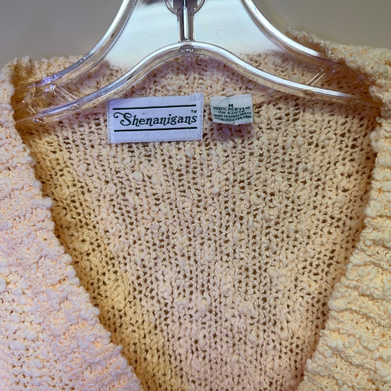 Vintage Shenanigans Popcorn Knit Sweater Women Medium Cream Henley V-Neck EUC