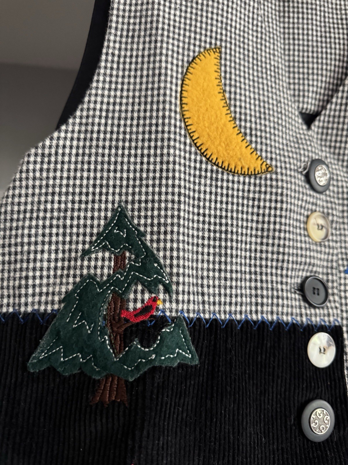 Vintage 90s Moose Applique Houndstooth Vest L USA Cabin Cottagecore Original