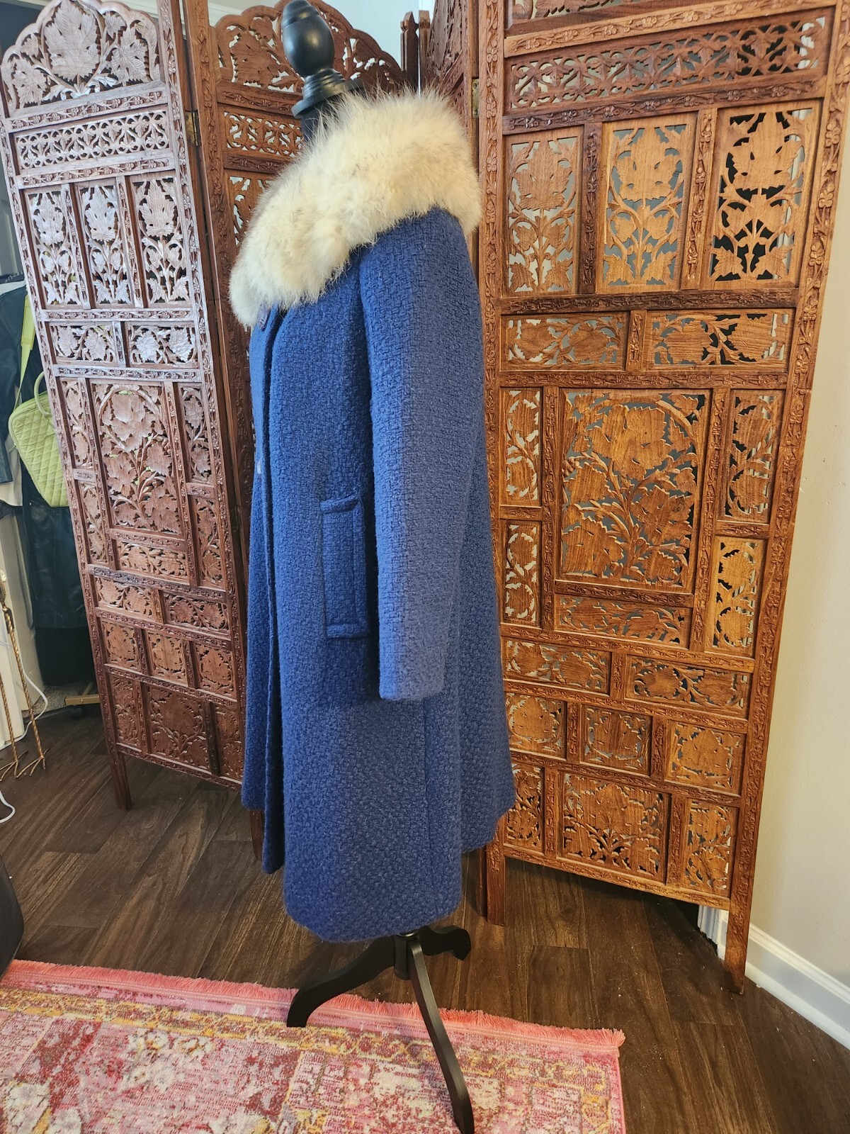 Vintage 1960s A-Line Wool and Fox Fur Coat, Size L