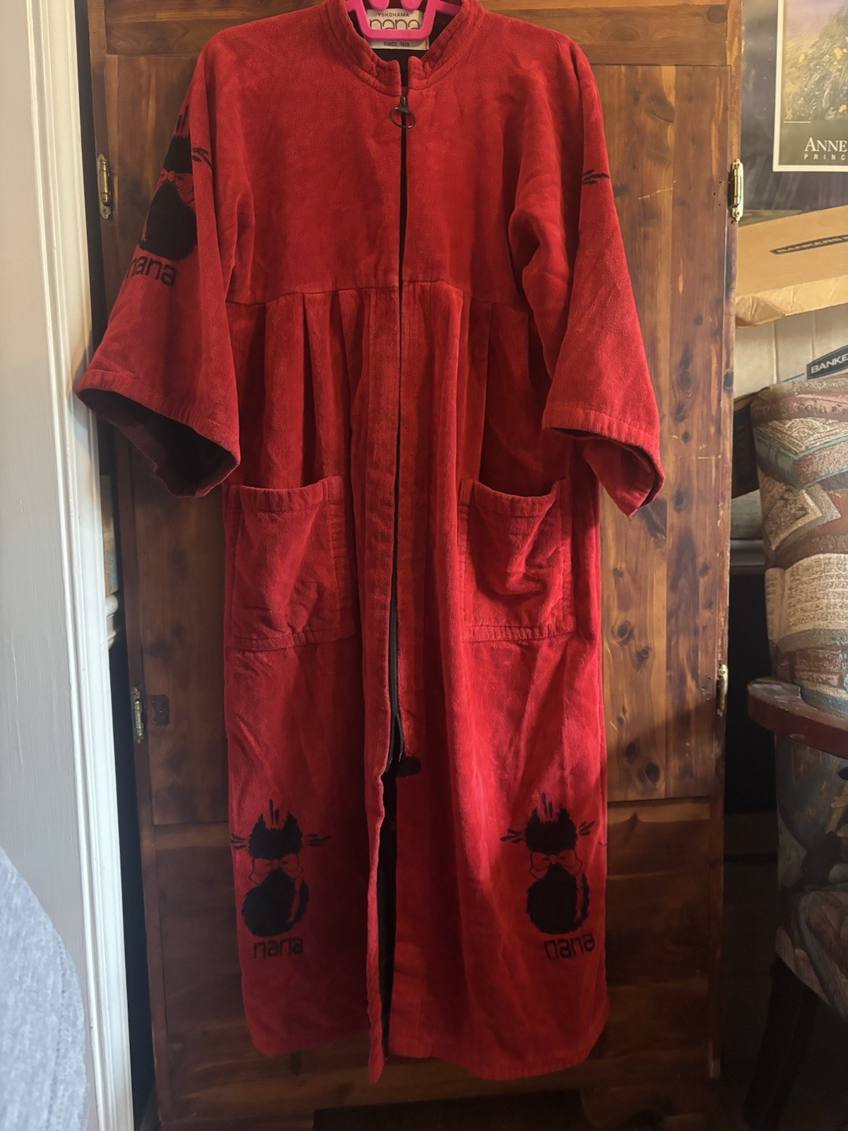 Vintage Japan Yokohama Nana Black Cat Red Robe