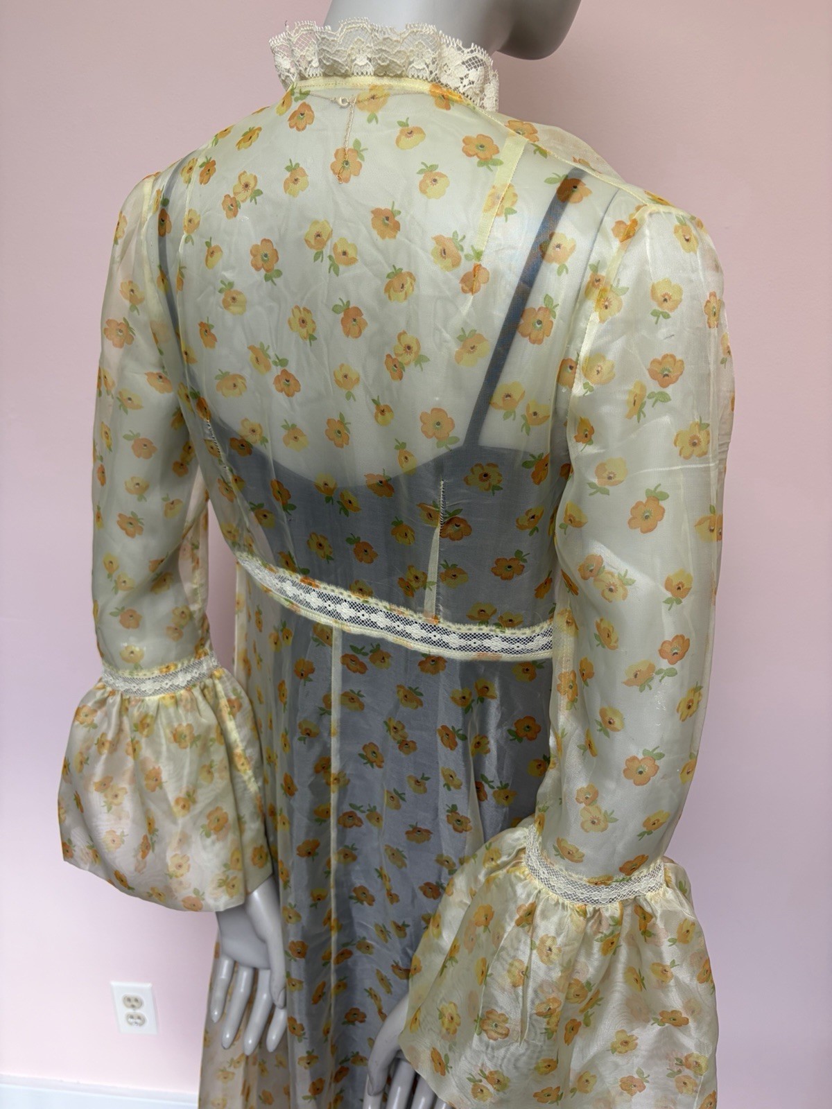 Vintage 70s Sheer Floral Maxi Hostess Gown Duster Dress Prairie Bell Sleeve S