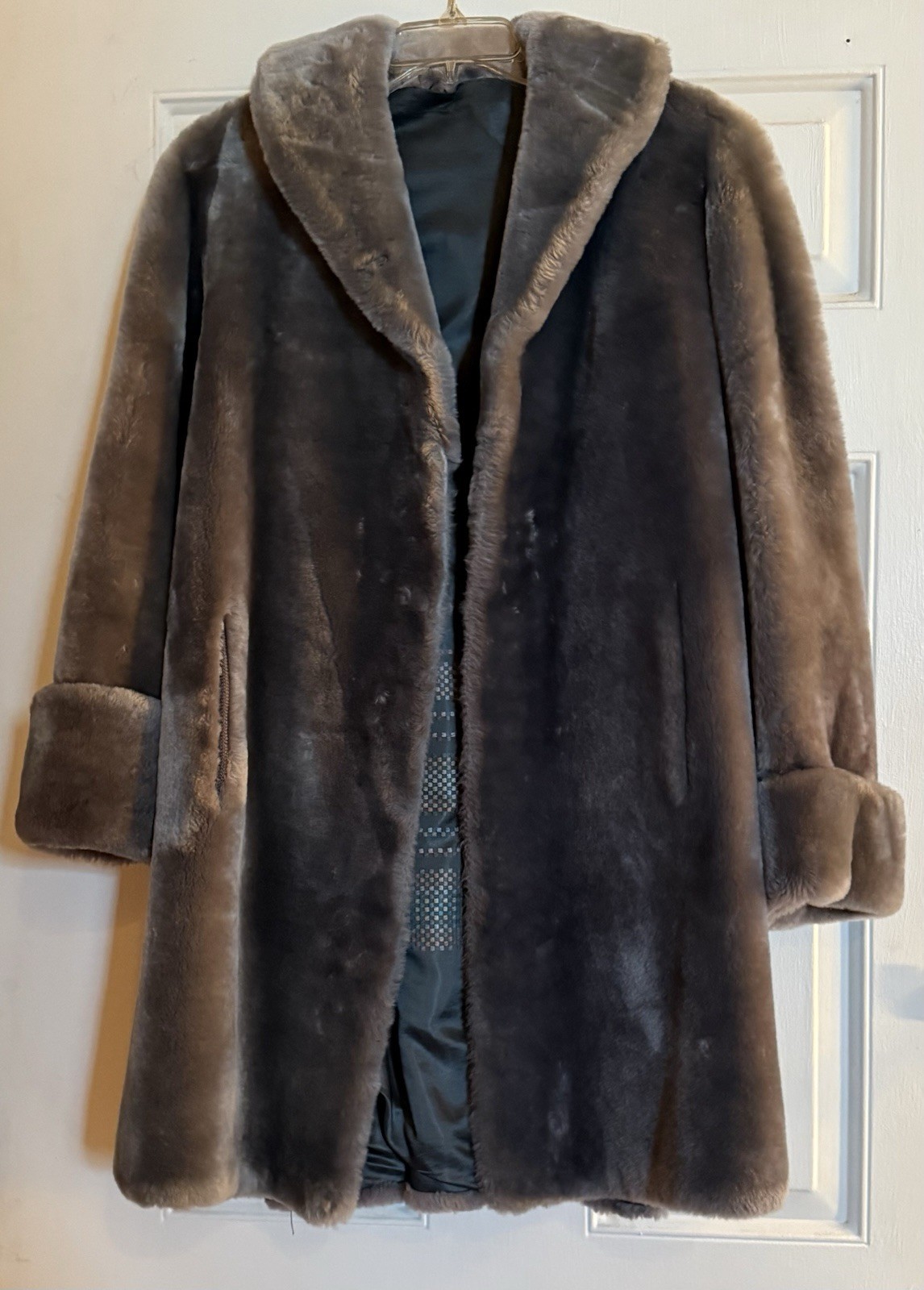 1958-1960 „Fur Label Authority” Grey, Faux Fur, Knee-Length Winter Coat