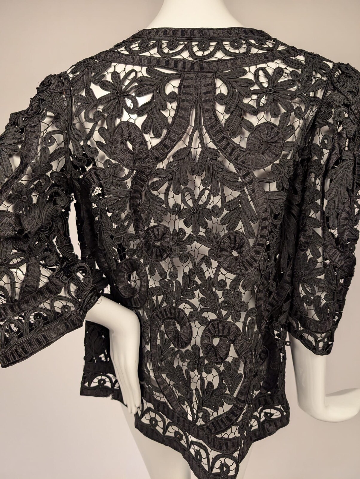 EDWARDIAN RICH BLACK SILK RIBBON TAPE LACE JACKET 